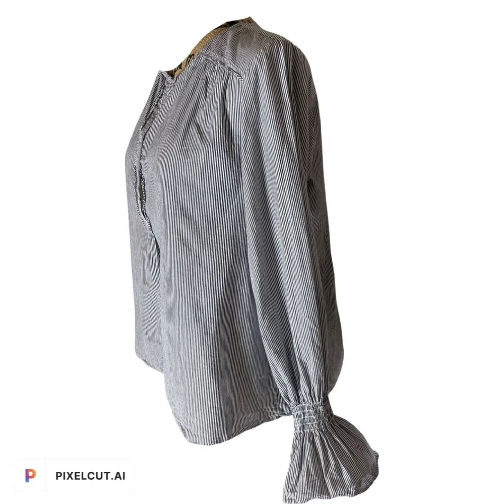 Saks Fifth Ave boho Prairie top - Picture 4 of 4